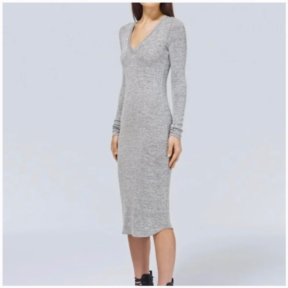 WILFRED Free Lisiere Long Sleeve V Neck Midi Length Knit Sweater Dress Size L